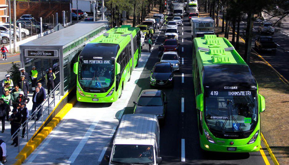 La línea 7 del Transmetro es la única que llega al campus de la Usac. / Movilidad y Noticias