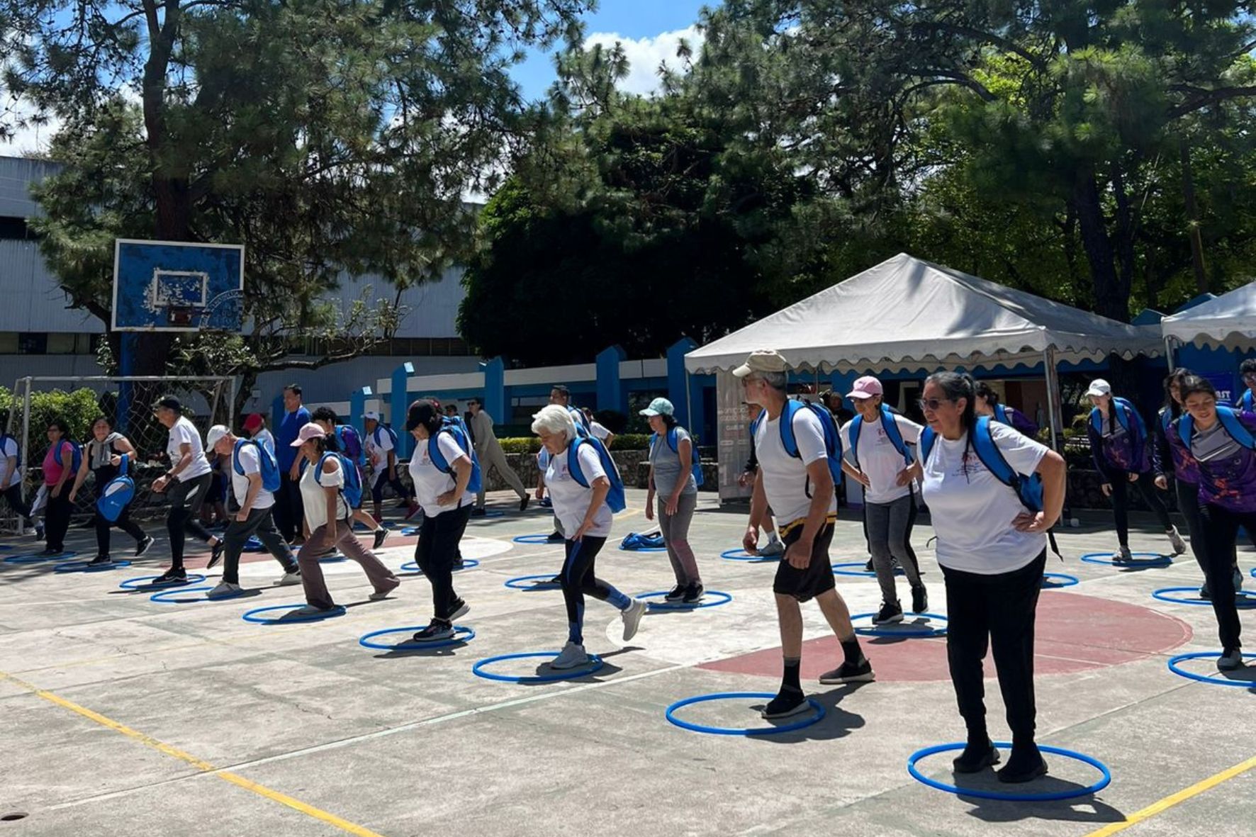 La práctica constante de actividad física y deporte ofrece beneficios fundamentales para el cuerpo y la mente. (Foto: Kélita Pérez / AUN)