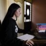 Expertos analizan cómo las clases virtuales afectan el aprendizaje práctico en carreras técnicas. (Foto: AGN / AUN)