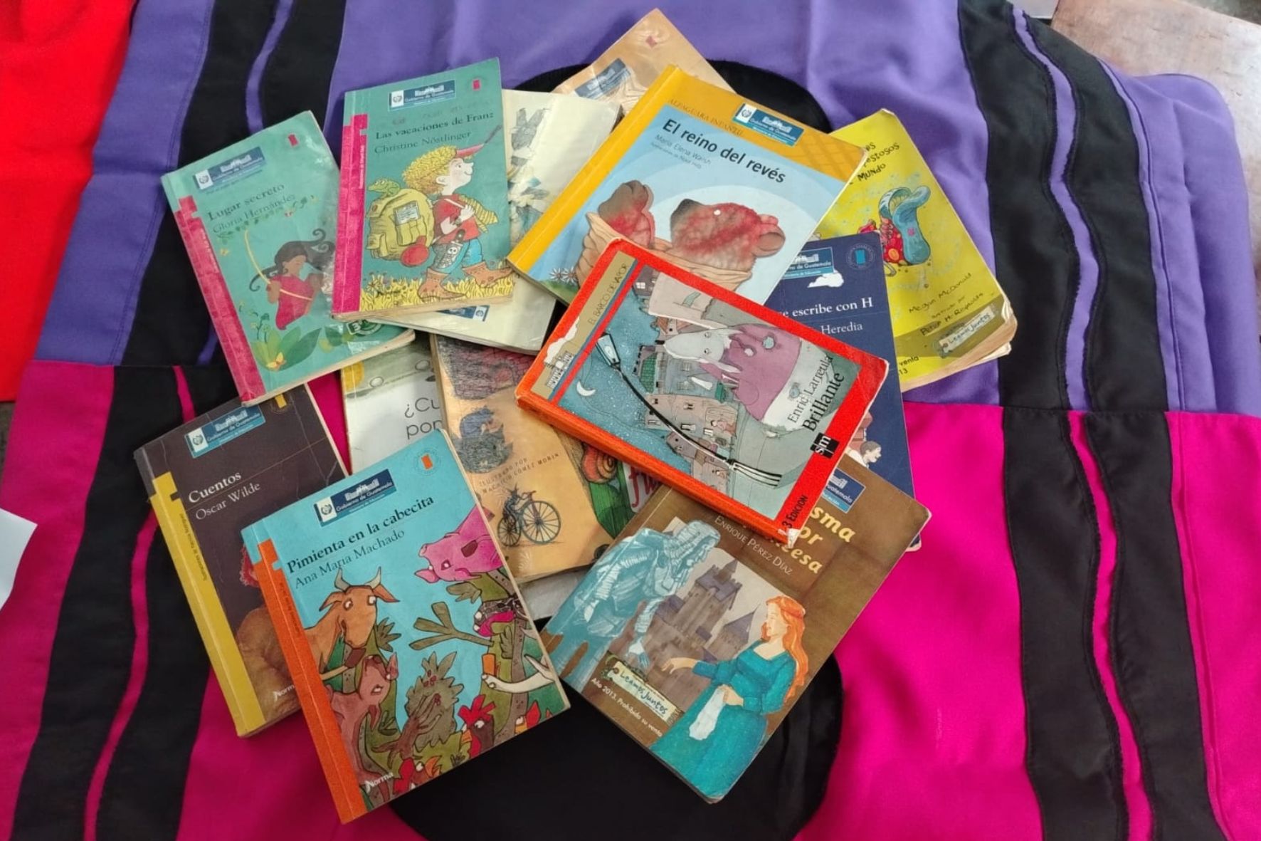 La literatura infantil y juvenil en Guatemala es vital para el desarrollo cognitivo y la formación de nuevos lectores. (Foto: Alisson Seijas / AUN)