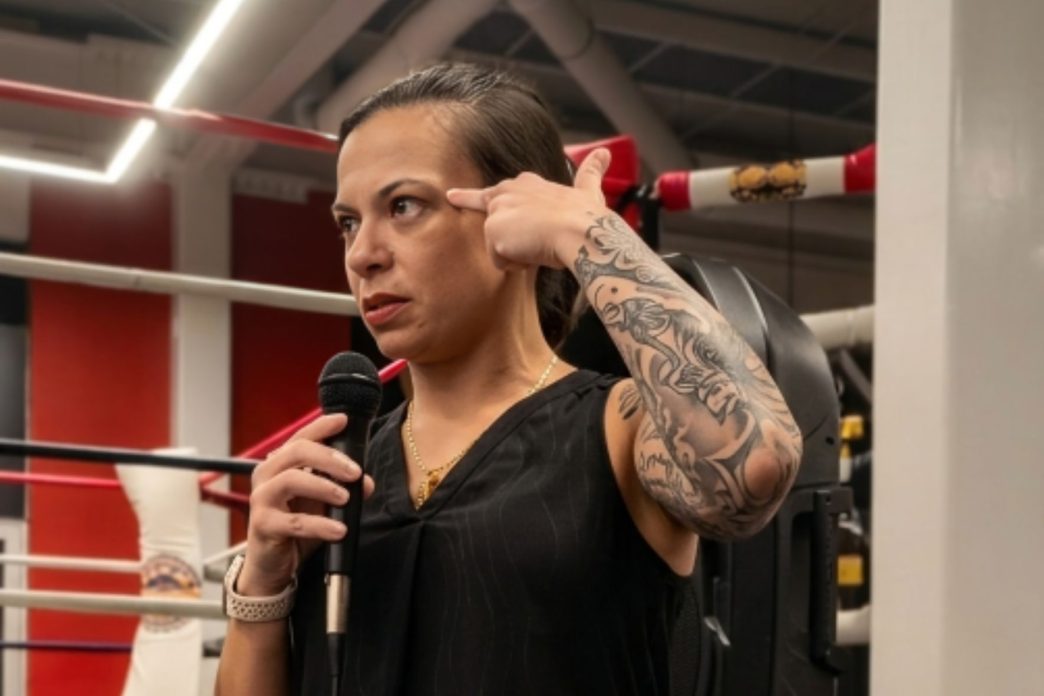 María 'La Imparable' Micheo, boxeadora guatemalteca profesional, relata su histórica trayectoria en el Madison Square Garden y los retos del boxeo femenino en Guatemala. (Foto: José Romero / AUN)