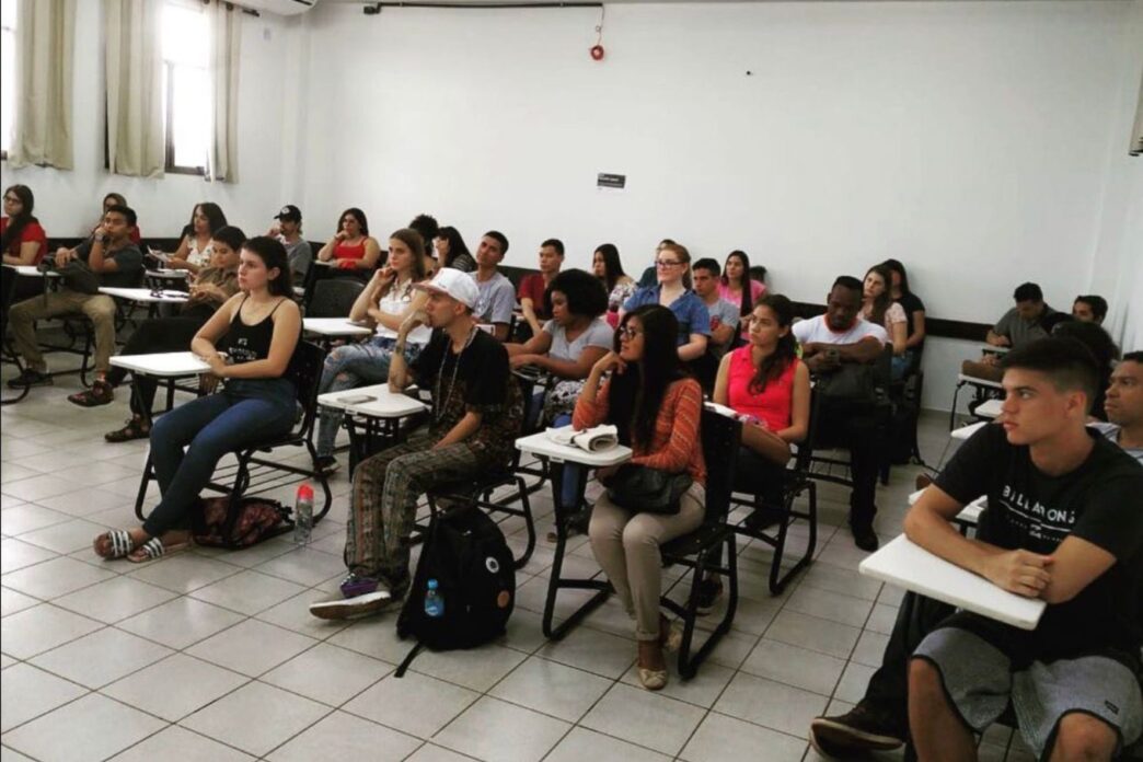 Sin el requisito previo de hablar portugués, los interesados pueden postularse a través de SEGEPLAN antes del 9 de julio de 2024. (Foto: Cortesía / AUN)