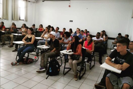 Sin el requisito previo de hablar portugués, los interesados pueden postularse a través de SEGEPLAN antes del 9 de julio de 2024. (Foto: Cortesía / AUN)
