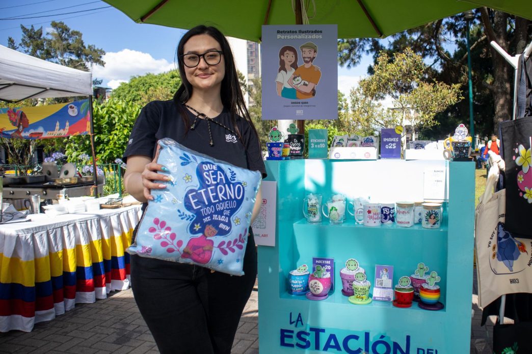 Ante la falta de formación empresarial, programas como el Centro Municipal de Emprendimiento y la Ley de Fortalecimiento al Emprendimiento buscan garantizar la sostenibilidad de los negocios. (Foto: Carlos Morales / AUN)