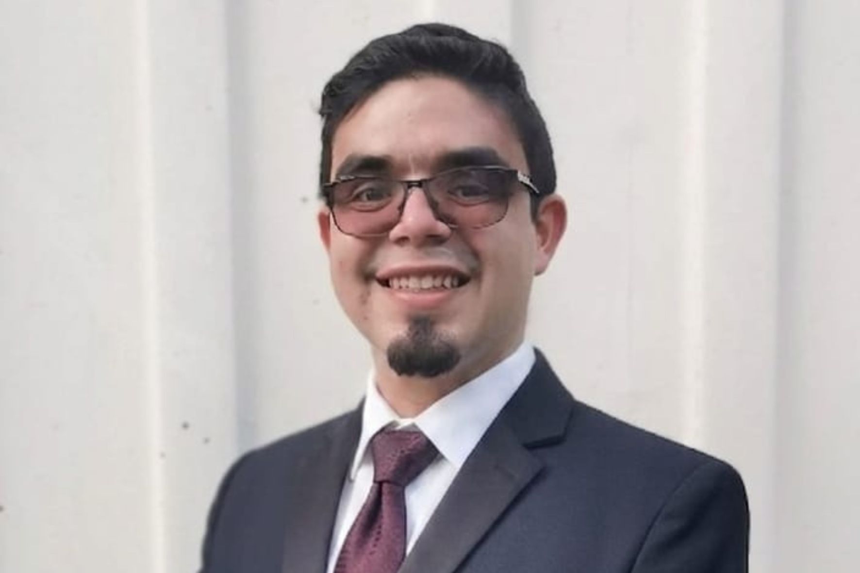 El psicólogo infantil Pablo Castillo señala que muchos niños pueden llegar a convertirse en huérfanos emocionales por la ausencia de supervisión parental. (Foto: Scarlet Solis/ AUN)