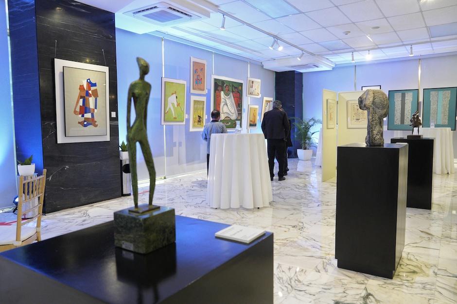 El evento expone obras originales de los artistas. (Foto: Soy502 / AUN)