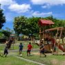 Los parques representan una alternativa para rescatar dinámicas recreativas que durante generaciones formaron parte de la infancia guatemalteca. (Foto: Jordy Jiménez / AUN)