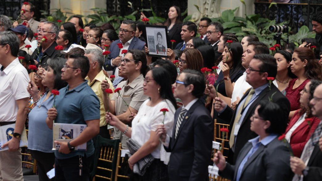 El Organismo Ejecutivo presentó este viernes en el Palacio Nacional de la Cultura el Mecanismo de Búsqueda Humanitaria, una iniciativa estatal para localizar a las víctimas de desaparición forzada del conflicto armado interno. (FOTO: SCSP / AUN)