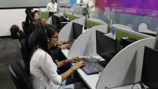 En Guatemala, el dominio del inglés y francés se ha vuelto esencial para acceder al empleo formal. (Foto: Agexport / AUN)