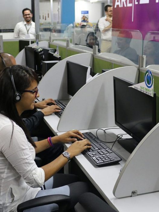 En Guatemala, el dominio del inglés y francés se ha vuelto esencial para acceder al empleo formal. (Foto: Agexport / AUN)