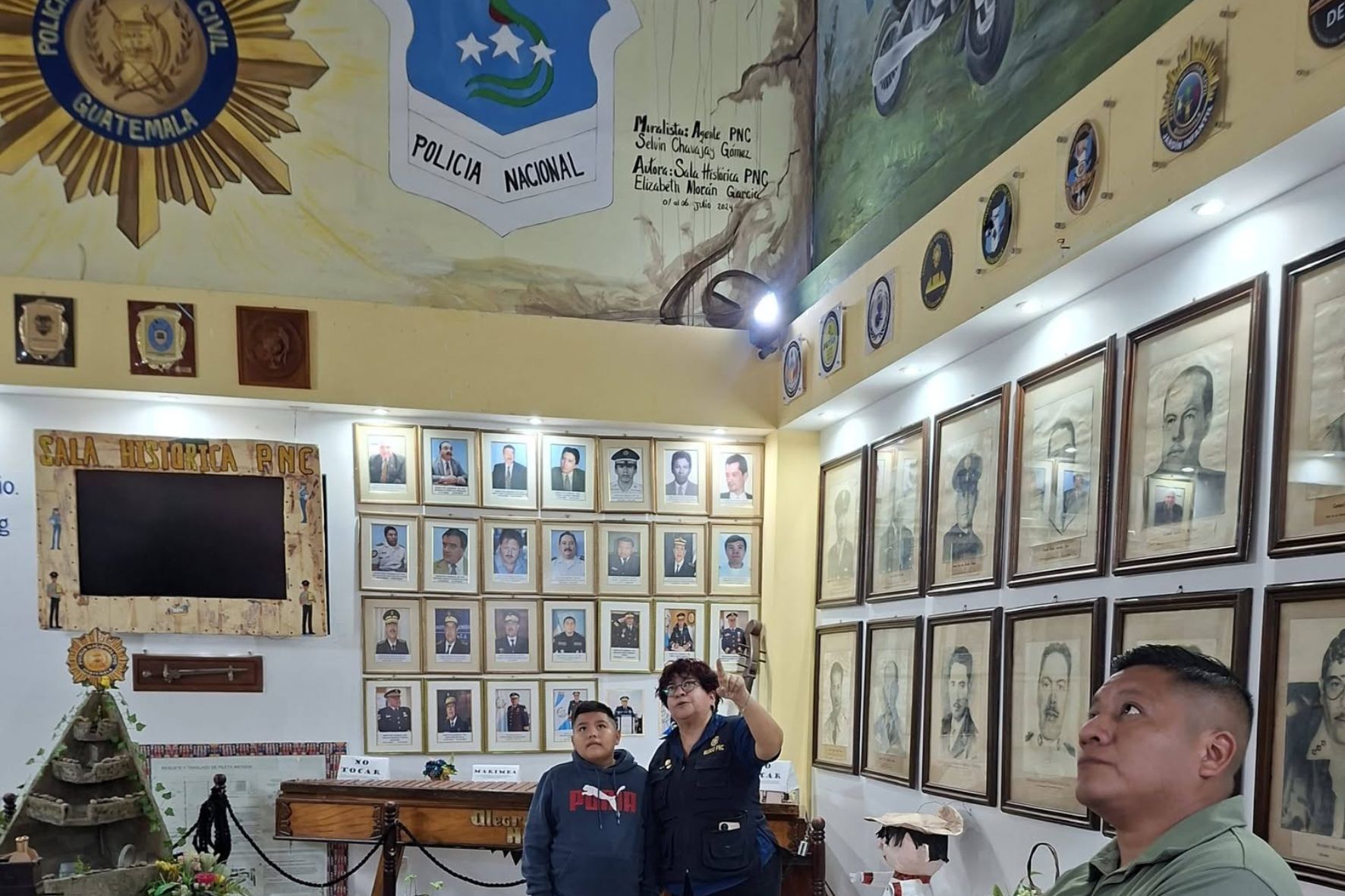 La Sala Histórica de la Policía Nacional Civil invita a la ciudadanía a explorar su colección de 367 piezas en la zona 1. (Foto: PCN / AUN)