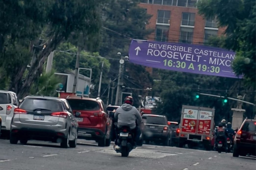 Los trabajos de construcción del Aerómetro han provocado modificaciones en la circulación y aumentos en los tiempos de traslado en la calle Montúfar y el bulevar Liberación. (Foto: Scarlet Solís / AUN)