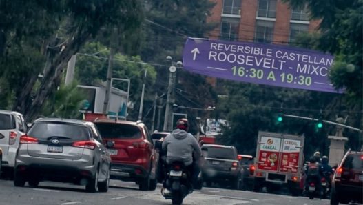 Los trabajos de construcción del Aerómetro han provocado modificaciones en la circulación y aumentos en los tiempos de traslado en la calle Montúfar y el bulevar Liberación. (Foto: Scarlet Solís / AUN)