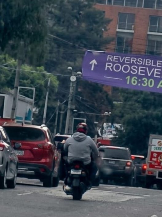 Los trabajos de construcción del Aerómetro han provocado modificaciones en la circulación y aumentos en los tiempos de traslado en la calle Montúfar y el bulevar Liberación. (Foto: Scarlet Solís / AUN)