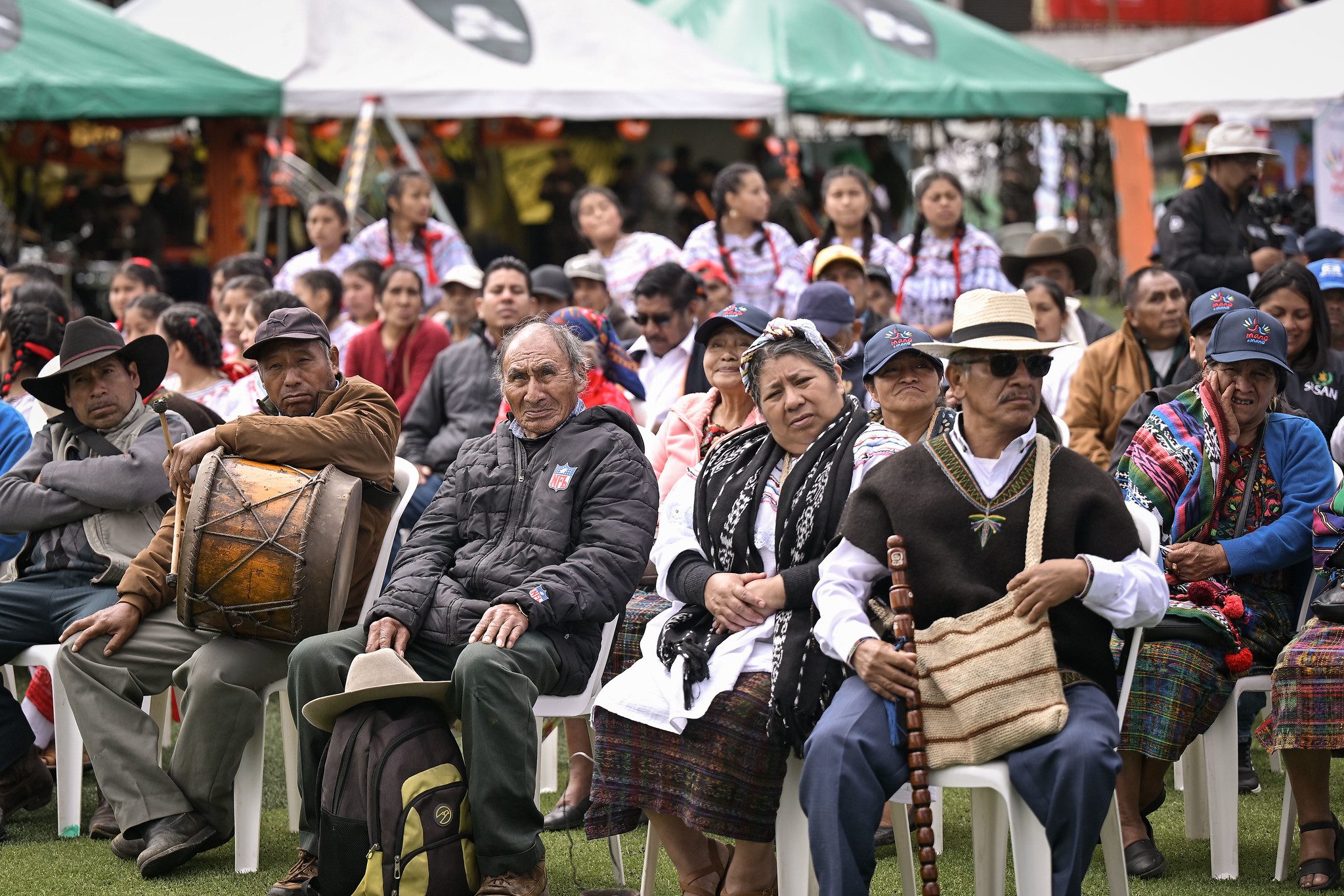 La campaña #PorUnPaísSinRacismo busca visibilizar y prevenir ataques relacionados con el idioma, la indumentaria, la identidad cultural y la participación pública de los pueblos indígenas. (Foto: Gobierno de Guatemala / AUN)