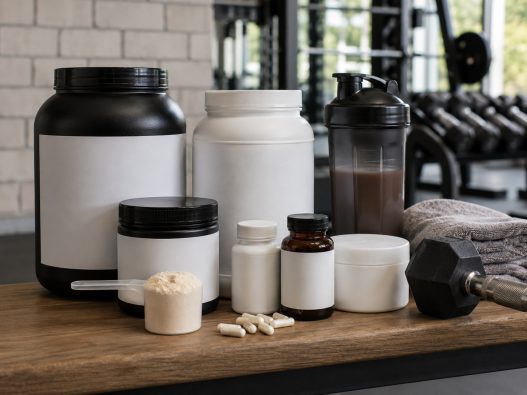 Los especialistas recomiendan que el consumo de suplementos alimenticios responda a necesidades individuales y forme parte de una alimentación equilibrada. (Foto: GEMINI / AUN)