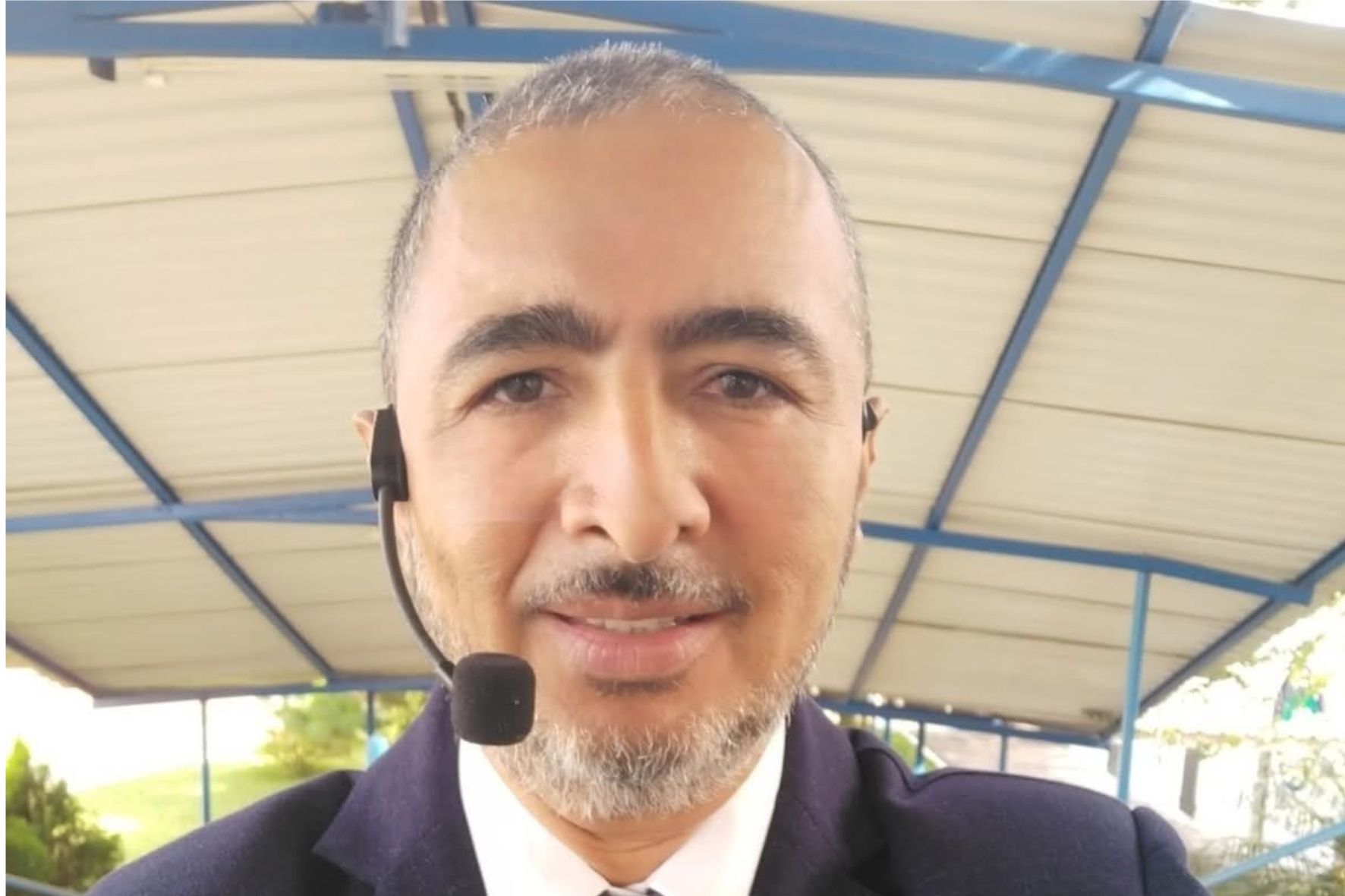 Clemente de León, psicólogo y perito forense digital, recomienda denunciar de inmediato ante las autoridades cualquier caso de hackeo o acceso no autorizado a cuentas. (Foto: Cortesía / AUN)