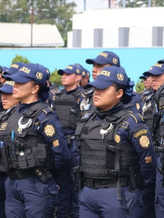 La Policía Nacional Civil anunció el despliegue de 3,500 nuevos agentes para reforzar la seguridad en municipios con mayor incidencia delictiva. (Foto: PNC / AUN)