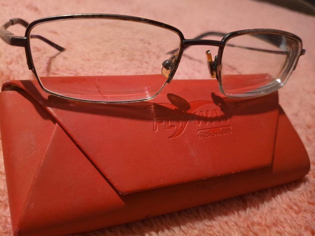 El precio de unas gafas varía en función de la graduación y tipo, así como el lugar donde se compren. (Foto: Henry Veliz / AUN)