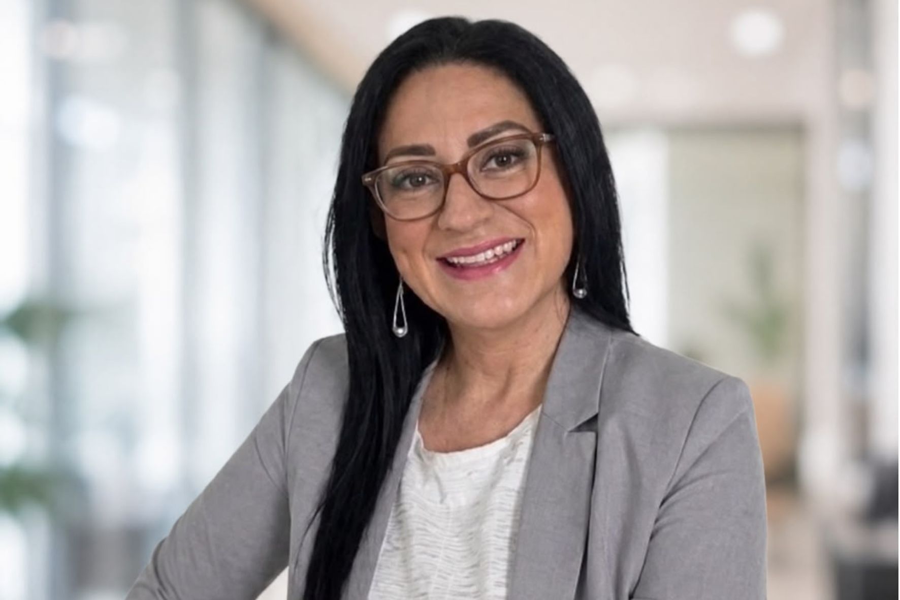 Marleny Molina recomiendan verificar que las vacantes aparezcan en los canales oficiales de las empresas antes de proporcionar documentos, datos personales o información bancaria. (Foto: Cortesía / AUN)