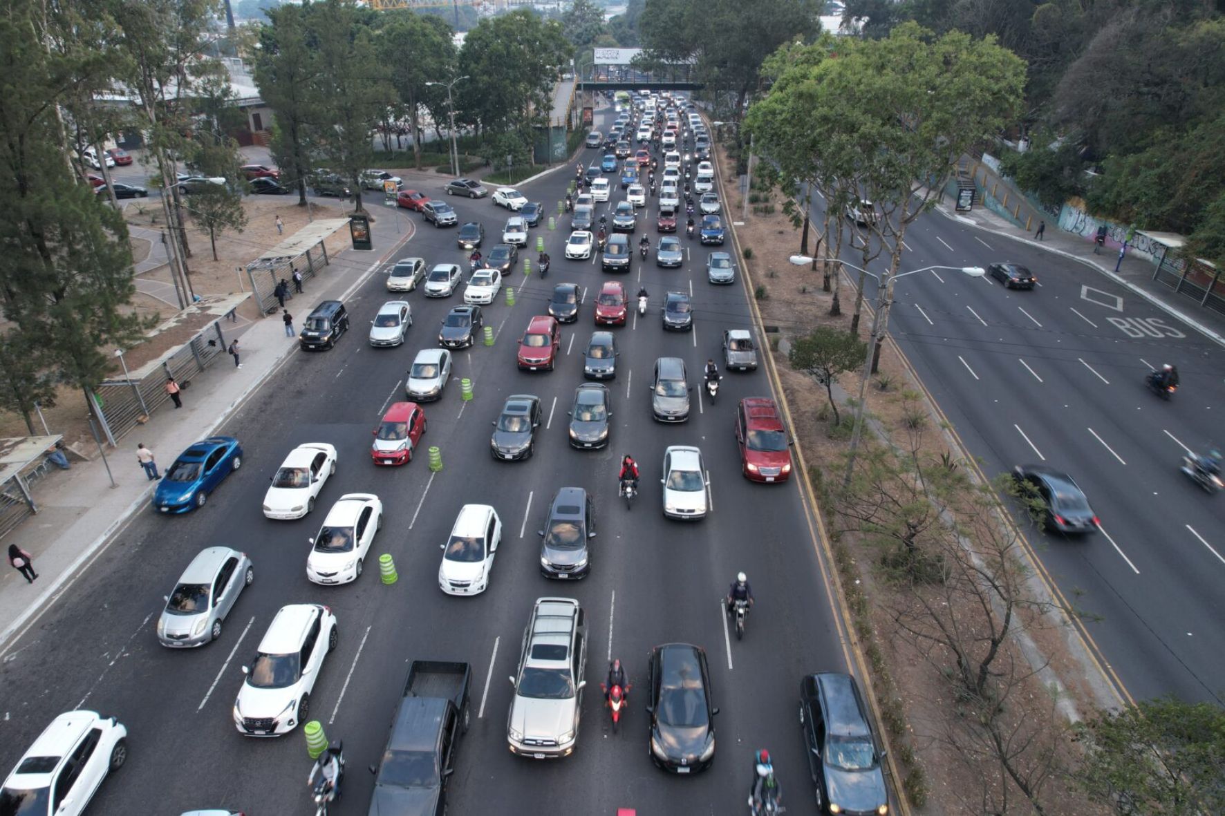 El Congreso aprobó una prórroga hasta diciembre para el pago del Impuesto Sobre Circulación de Vehículos, medida que obligará a realizar ajustes en la programación financiera del Estado. (Foto: DCA / AUN)