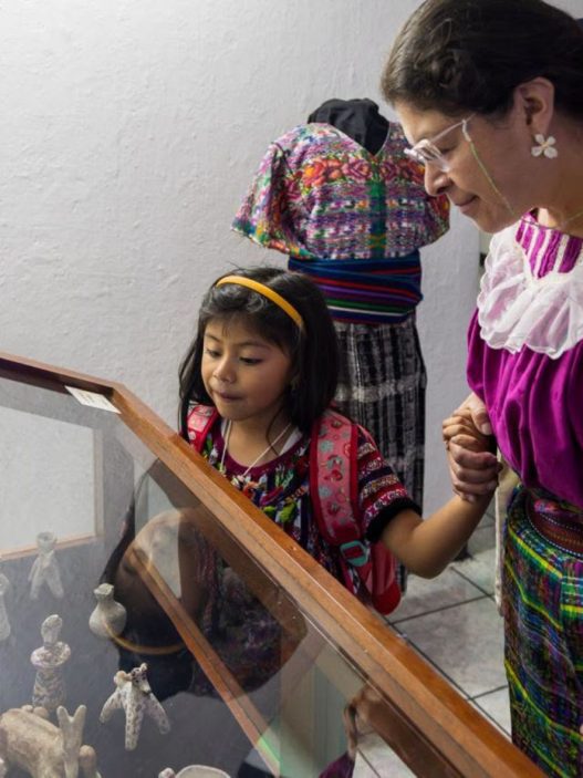 Las actividades culturales y recreativas durante el Día del Niño pueden convertirse en espacios para fortalecer la convivencia y los vínculos familiares. (Foto: MCD / AUN)
