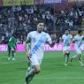 Matthew Evans anotó en tiempo de reposición el gol que aseguró la victoria de la Selección Nacional. (Foto: FEDEFUT / AUN)