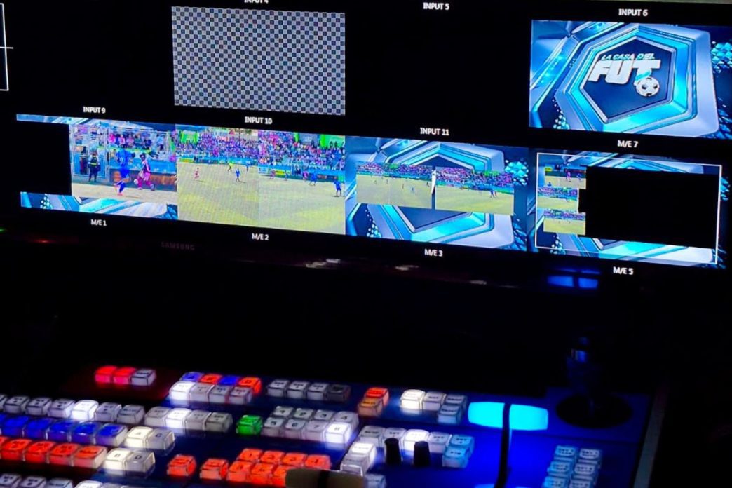Se manejan cifras de entre 2 y 5 millones por equipo de Liga Nacional por derechos de transmisión para una temporada. (Foto: Kelita Perez / AUN)